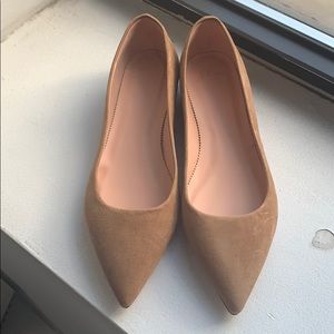 NWT. JCREW pointed toe flats NEVER WORN.